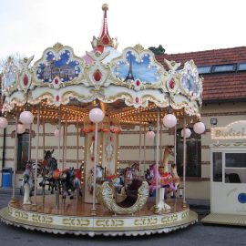 Carousel 5,5 m. on trailer